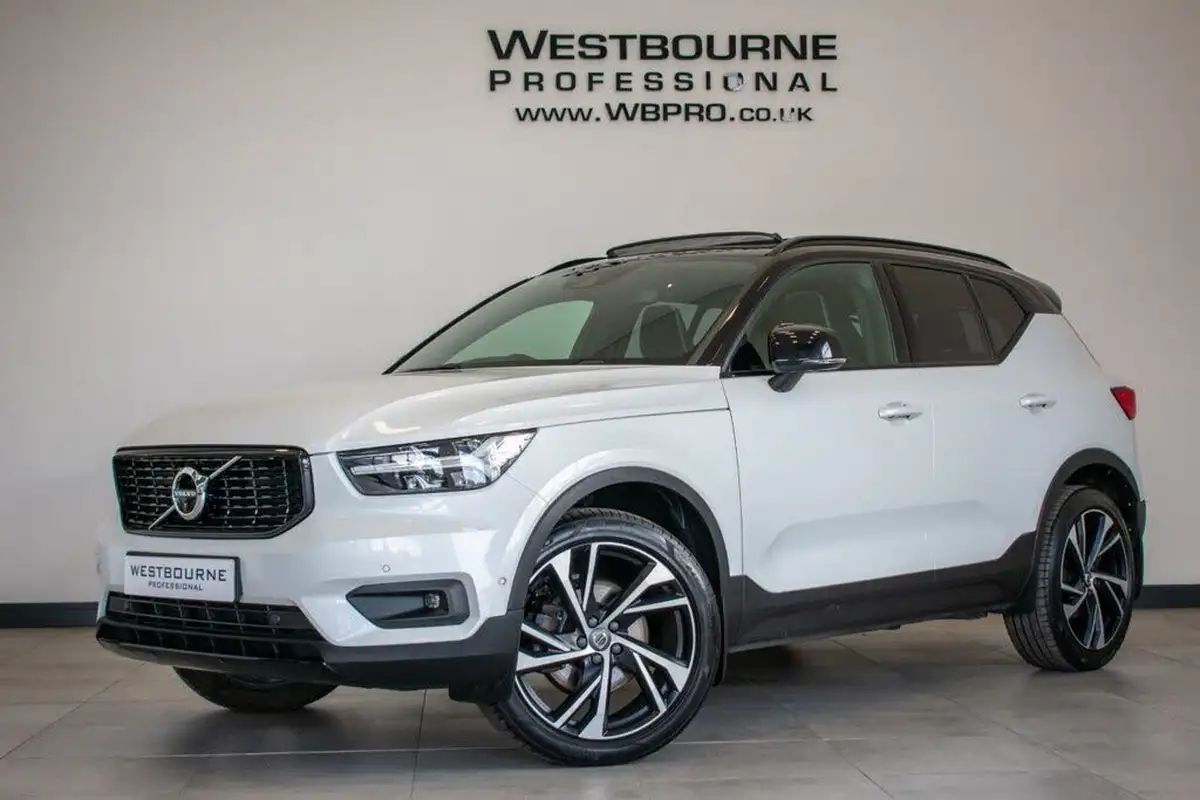 2018-volvo-xc40-20-t5-first-edition-big-39