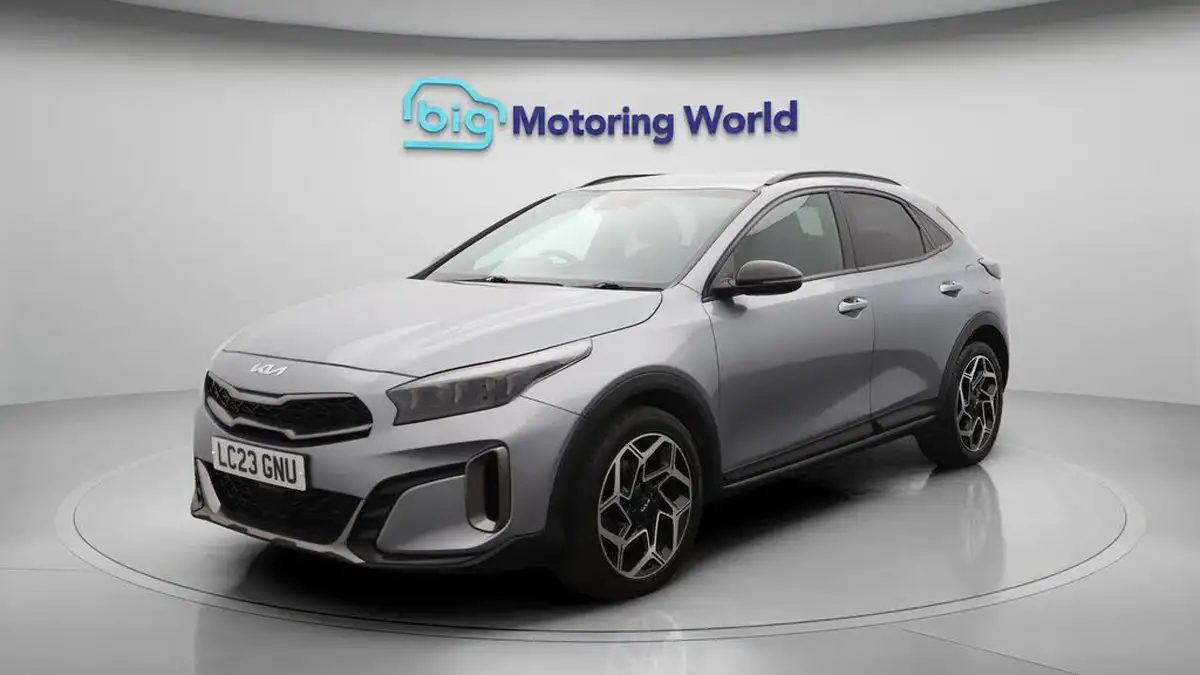 2023-kia-xceed-15-t-gdi-gt-line-158bhp-big-3