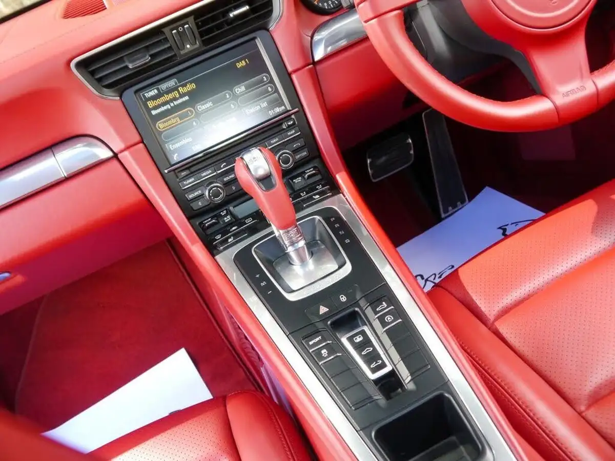 2013-porsche-911-34-carrera-coupe-pdk-big-23