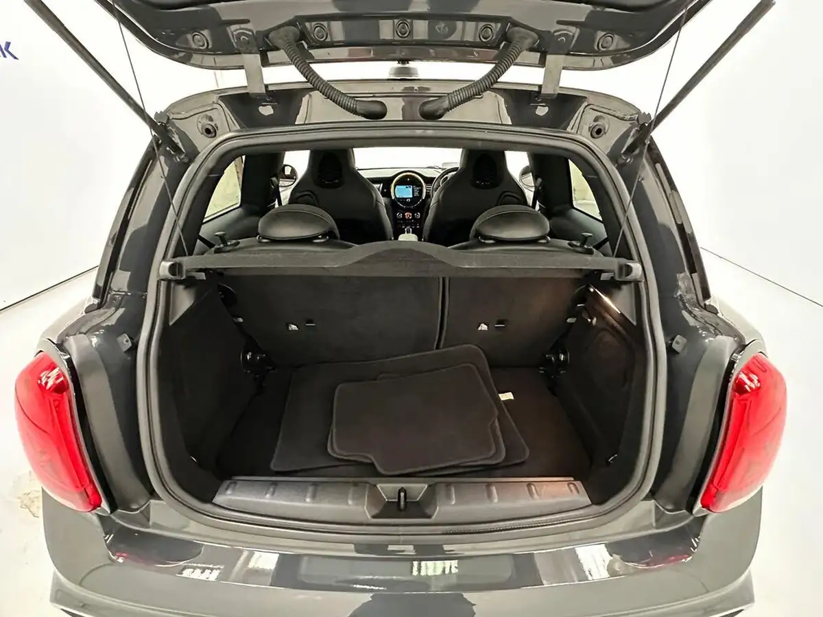 2018-mini-cooper-20-john-cooper-works-series-ii-ss-hatchback-3d-sport-auto-big-32
