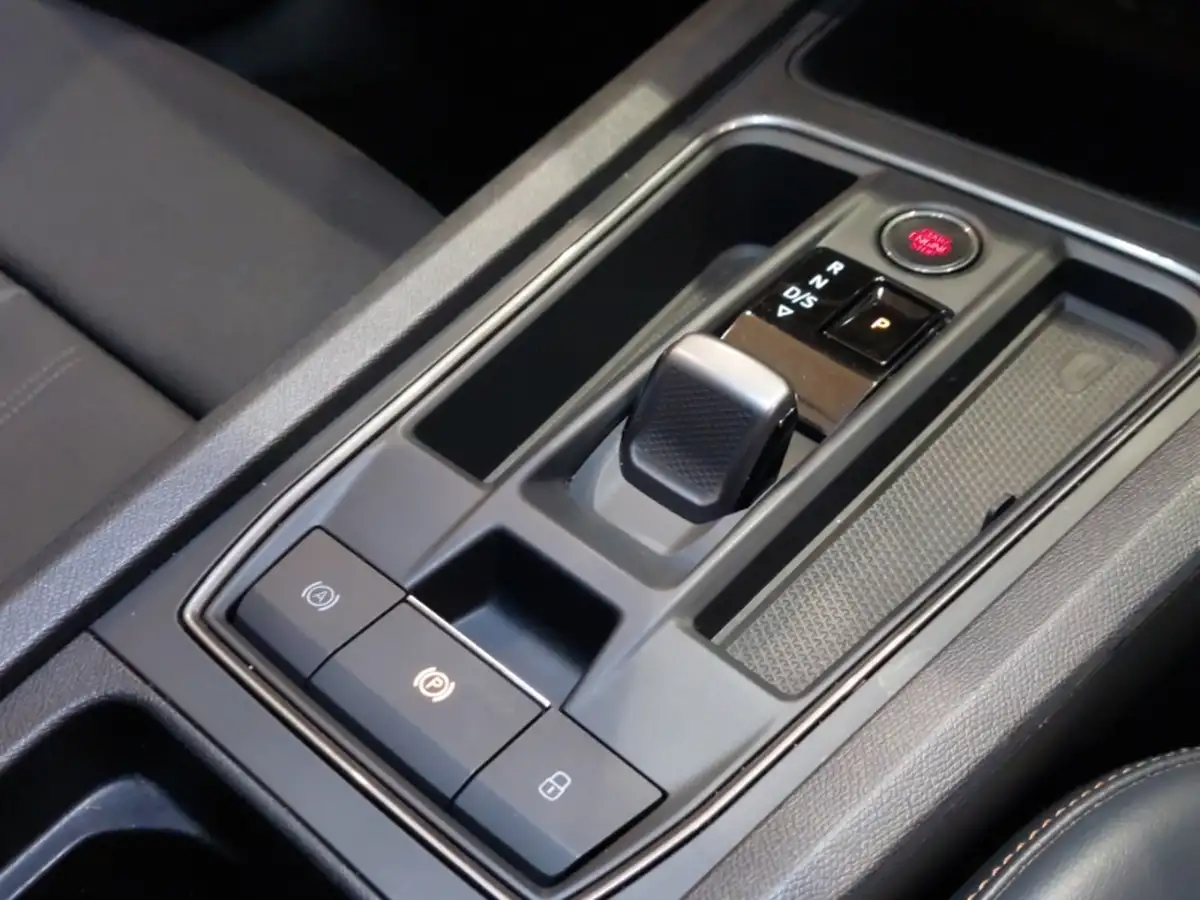 2022-cupra-leon-nf-14-e-hybrid-vz2-estate-big-15