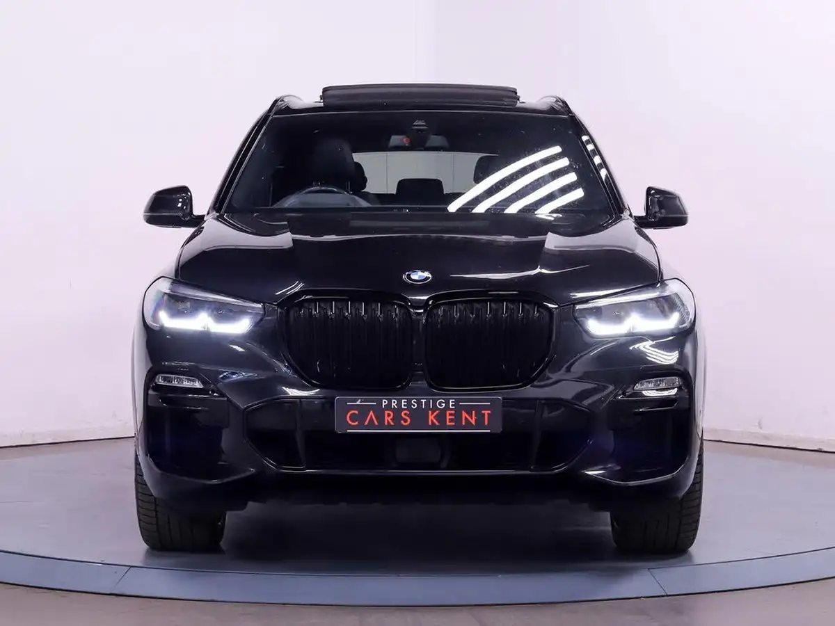 2021-bmw-x5-44-m50i-big-6
