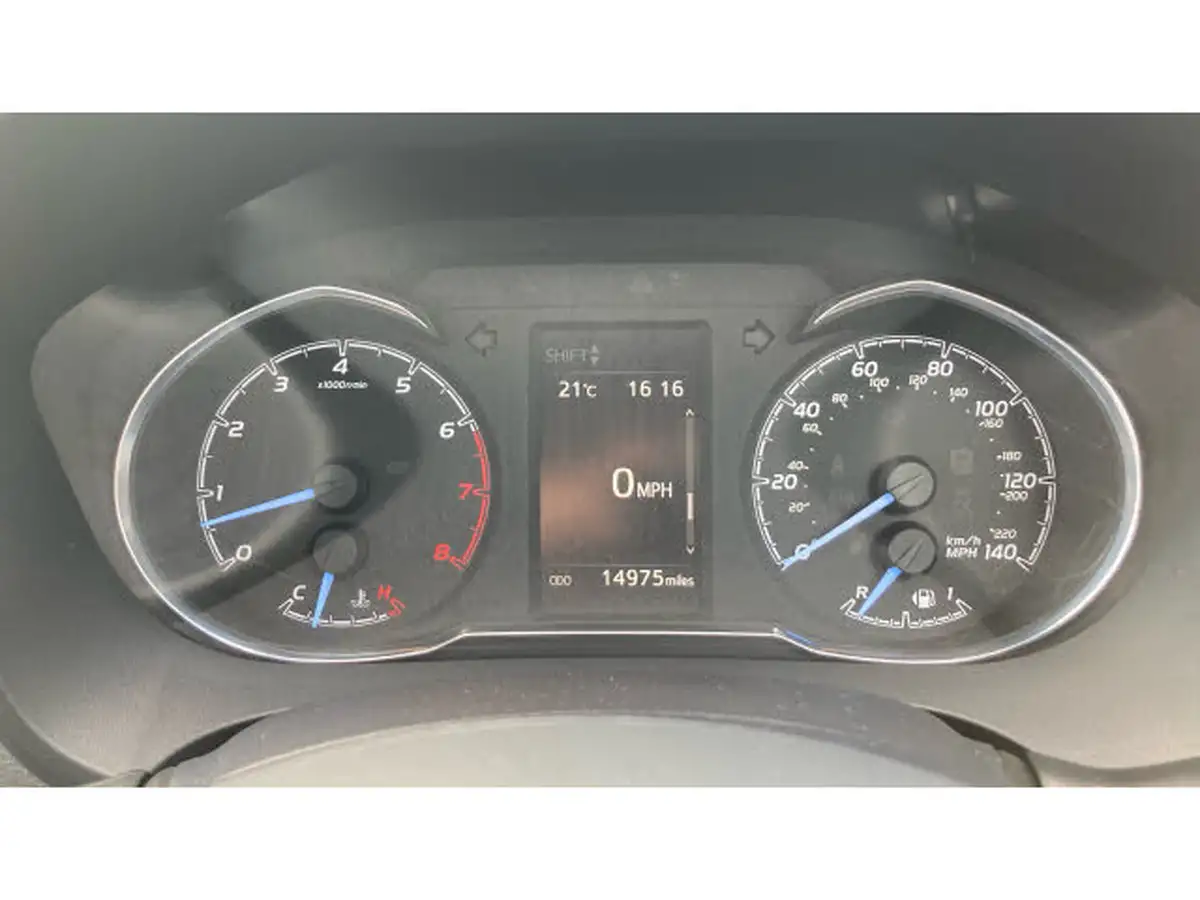 2019-toyota-yaris-15-vvt-i-icon-tech-111bhp-1496cc-big-17