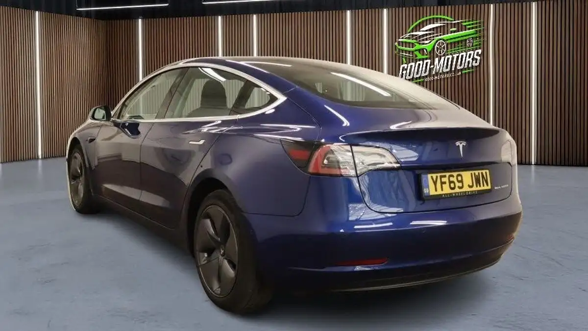 2019-tesla-model-3-e-long-range-4x4-big-6