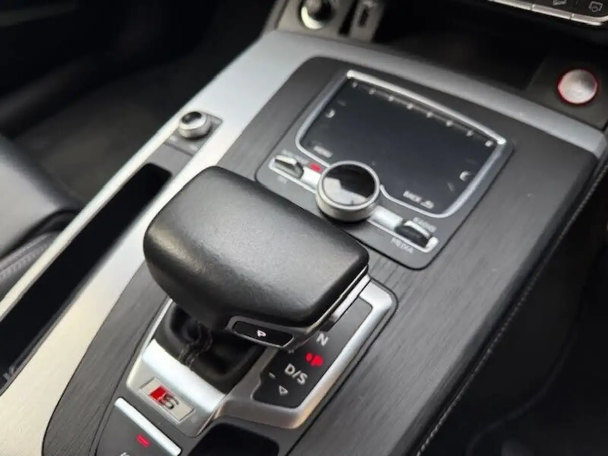2019-audi-sq5-30tdi-big-19