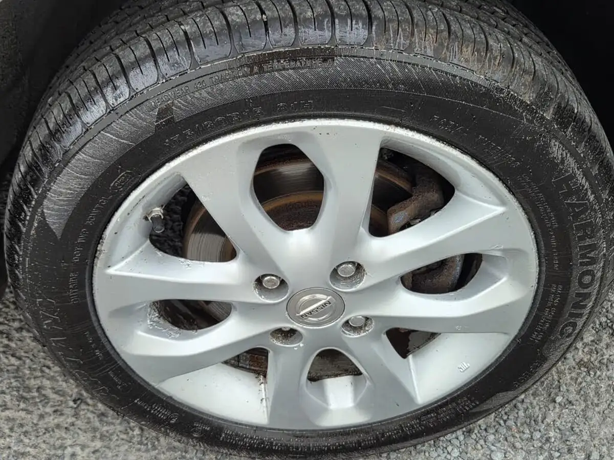 2015-nissan-micra-12-acenta-80ps-big-11
