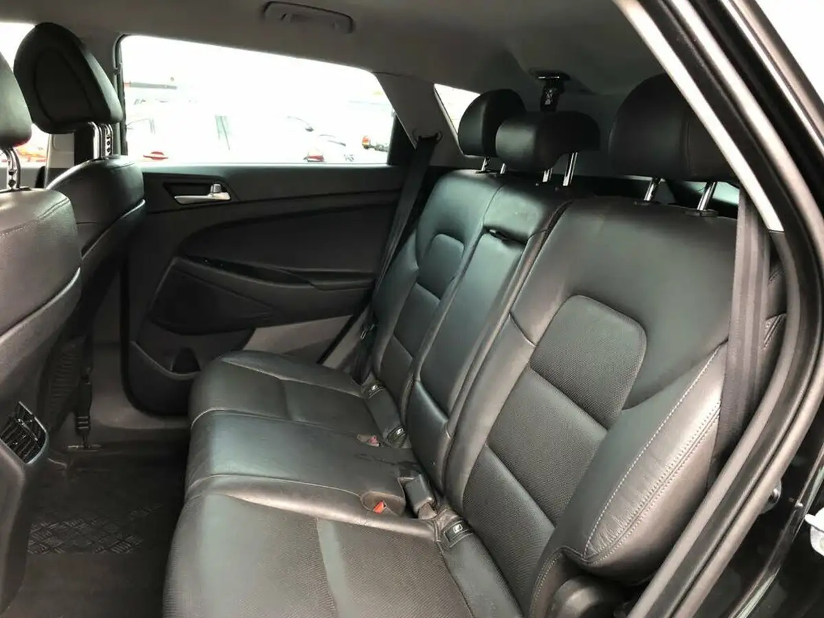 2015-hyundai-tucson-20crdi-premium-136ps-big-31