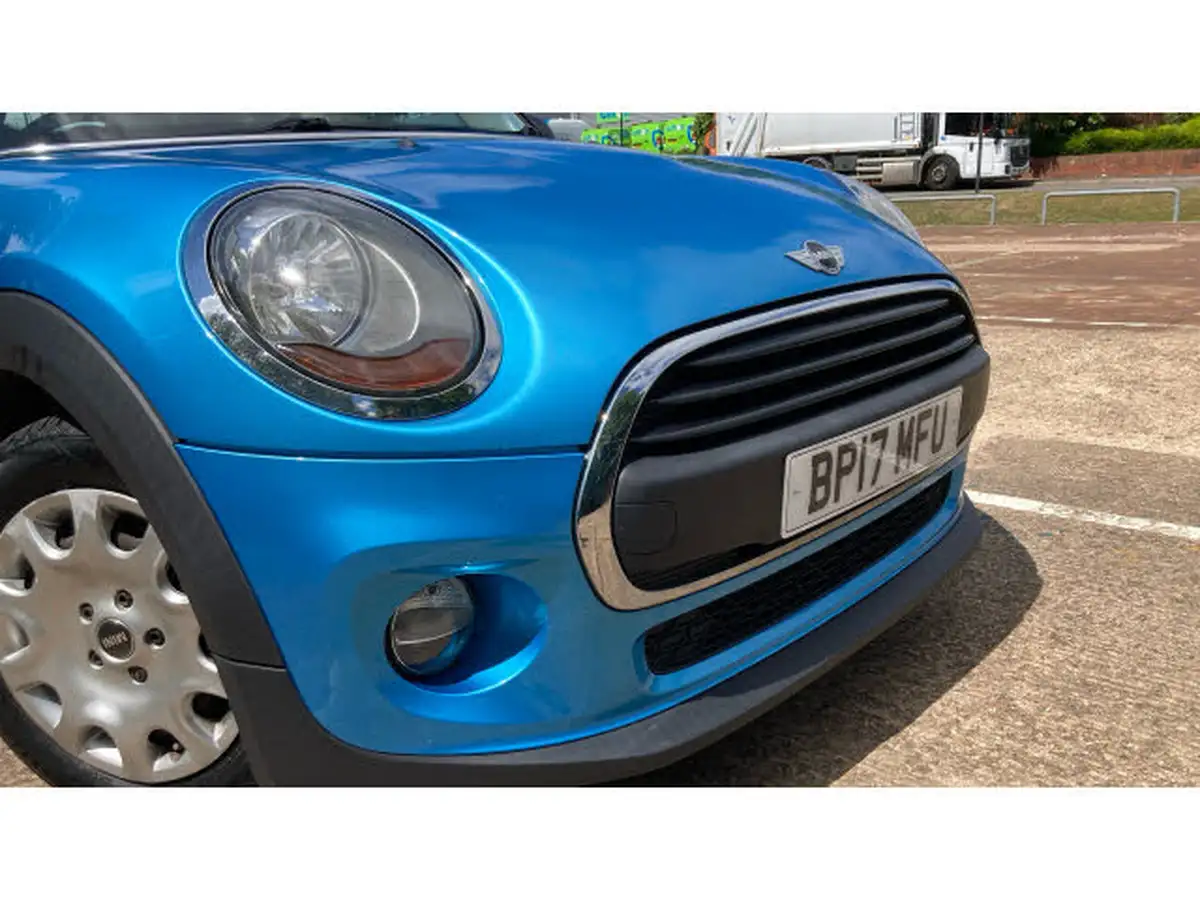 2017-mini-cooper-12-one-3d-big-44