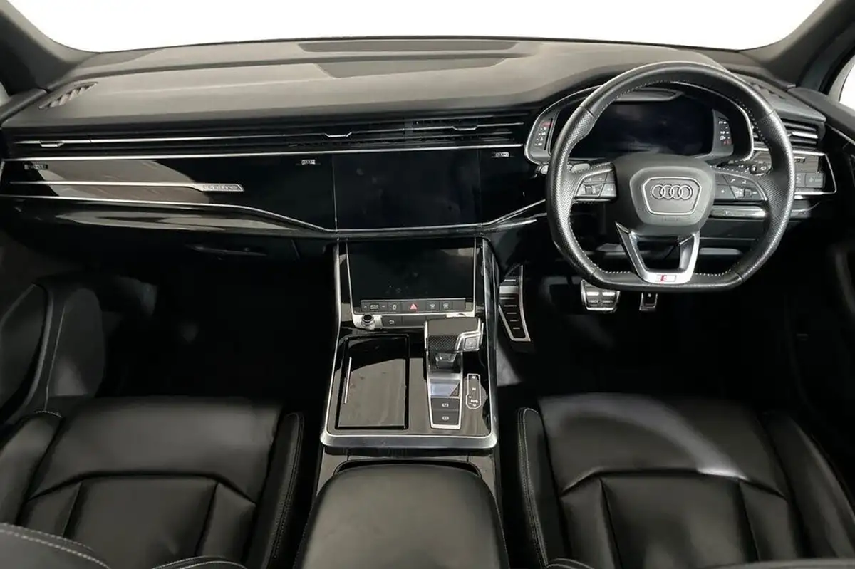 2020-audi-q7-30-55-tfsi-black-edition-big-11