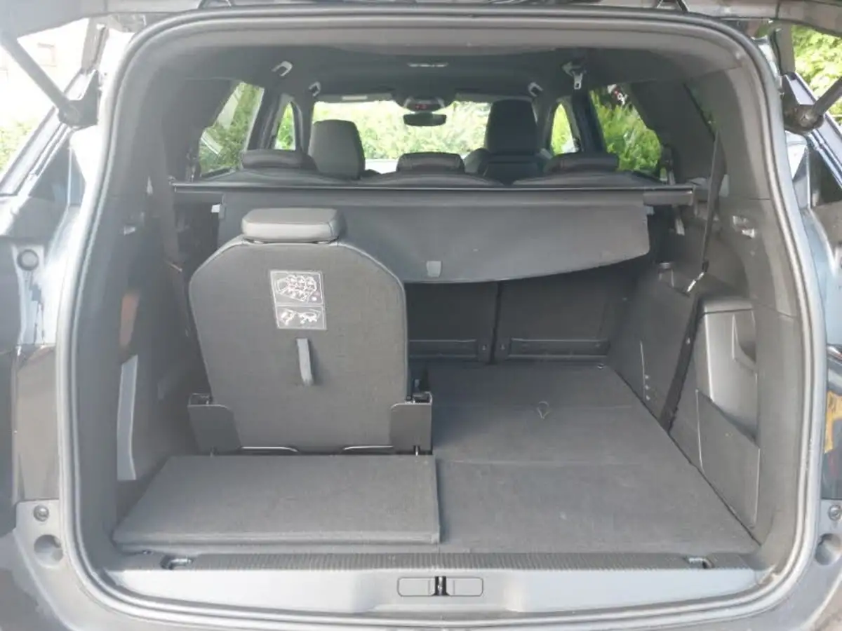 2024-peugeot-5008-suv-15-bluehdi-gt-130ps-big-7