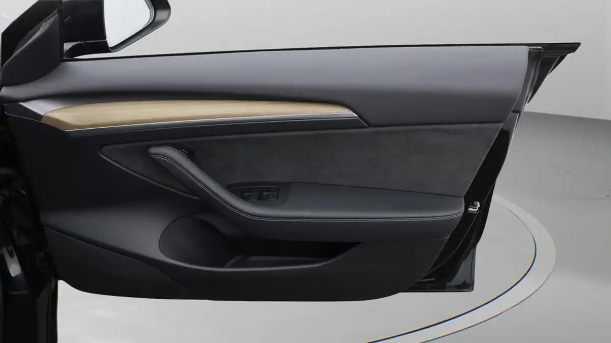 2021-tesla-model-3-e-standard-plus-big-15