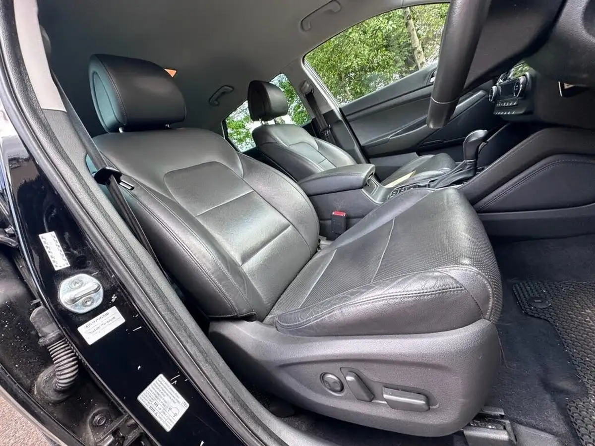 2018-hyundai-tucson-17crdi-blue-drive-premium-141ps-dct-big-1