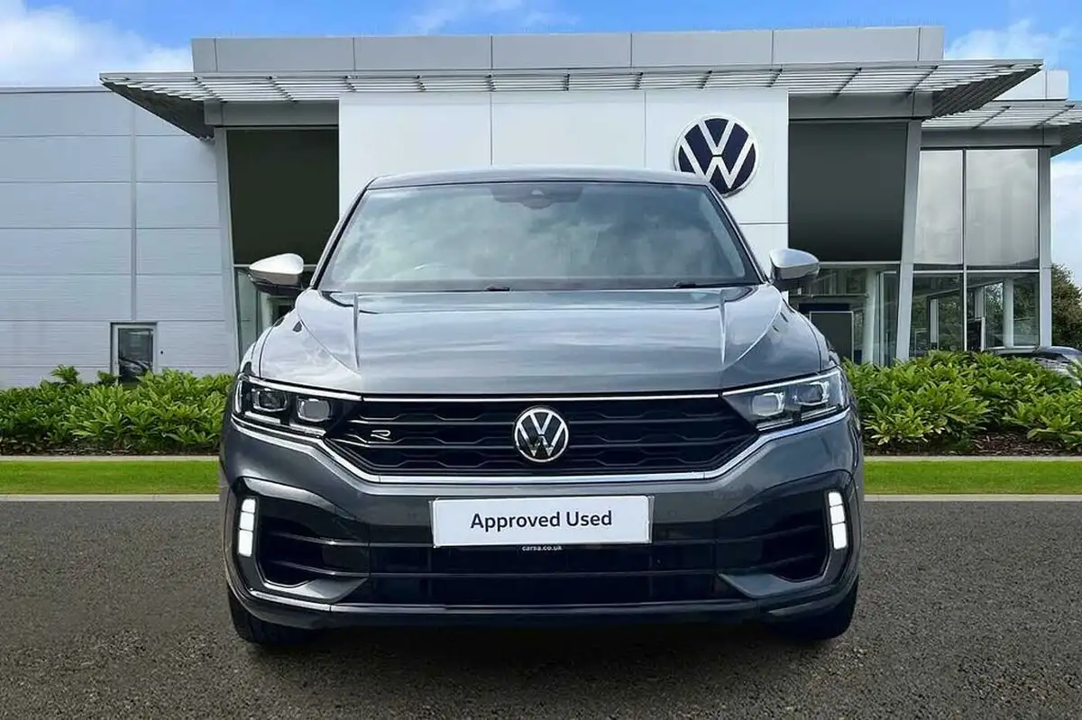 2021-volkswagen-t-roc-20-tsi-r-big-6