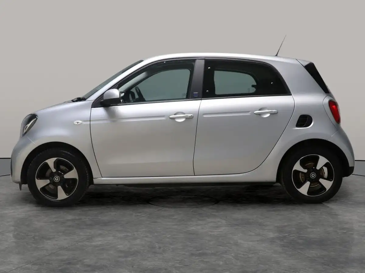 2020-smart-forfour-eq-passion-advanced-big-13