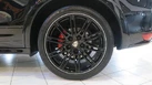 2014-porsche-cayenne-48-gts-small-15