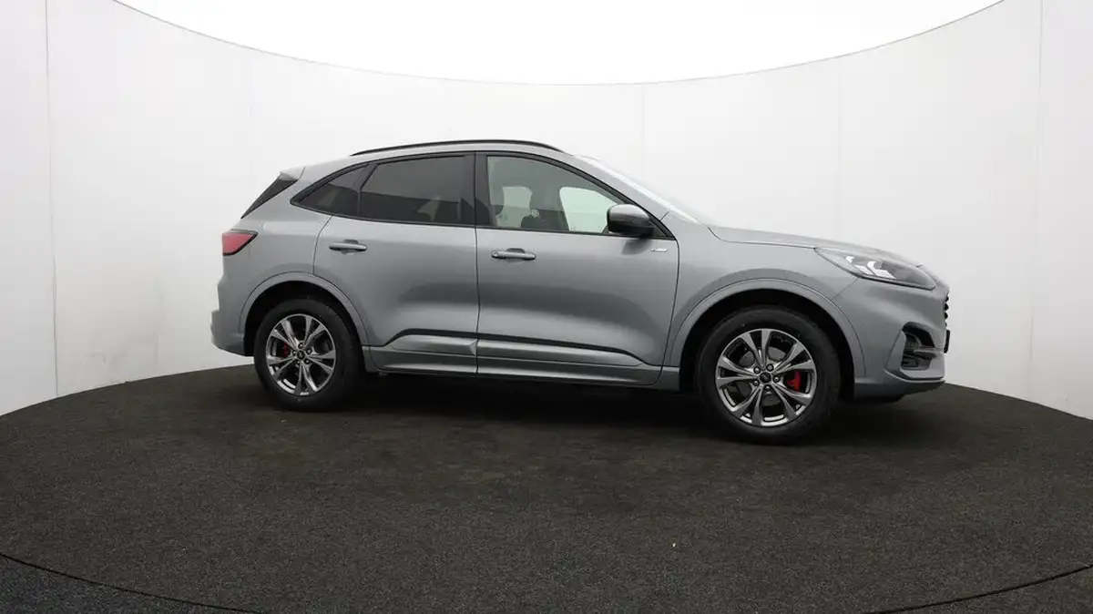 2022-ford-kuga-big-43