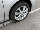 2015-toyota-yaris-15-vvt-i-sport-hybrid-small-9