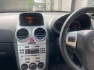 2011-vauxhall-corsa-12-excite-3d-small-6