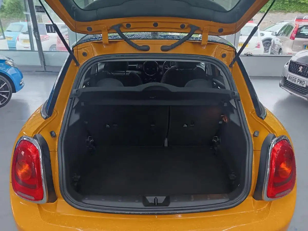 2018-mini-cooper-15td-cooper-d-series-ii-ss-hatchback-5d-big-19