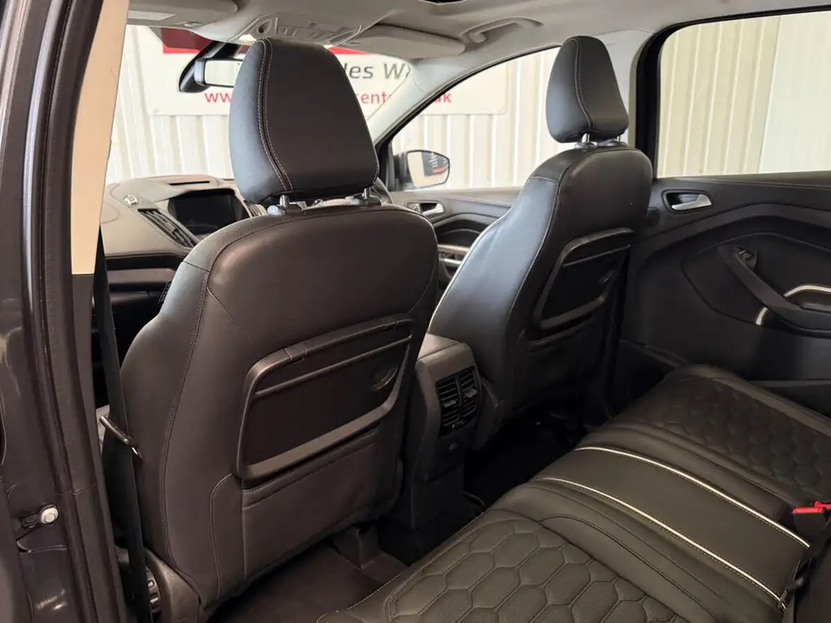 2018-ford-kuga-20tdci-vignale-150ps-big-13