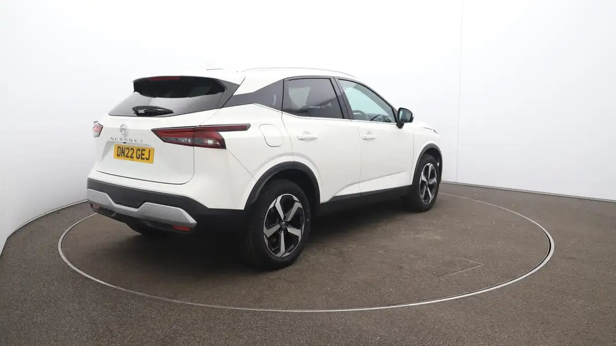 2022-nissan-qashqai-13-dig-t-n-connecta-140ps-big-53