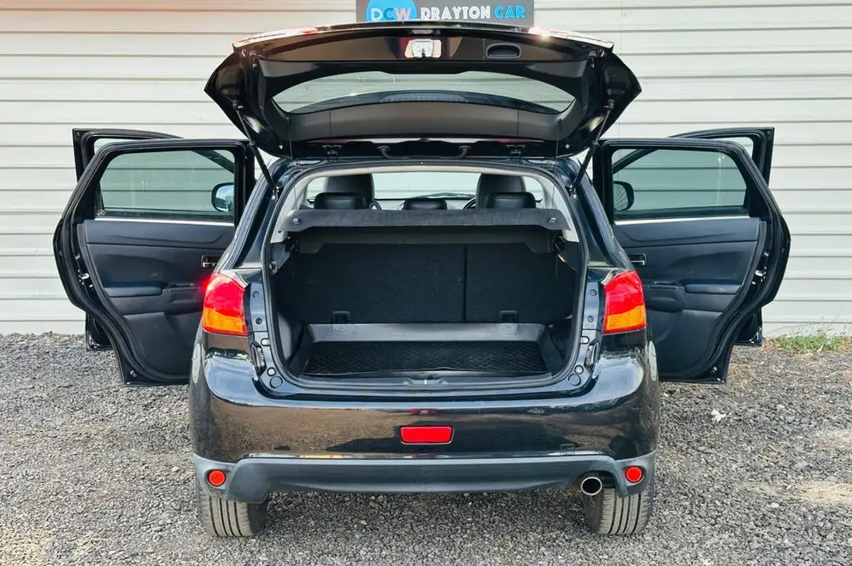 2015-mitsubishi-asx-18td-4-big-27