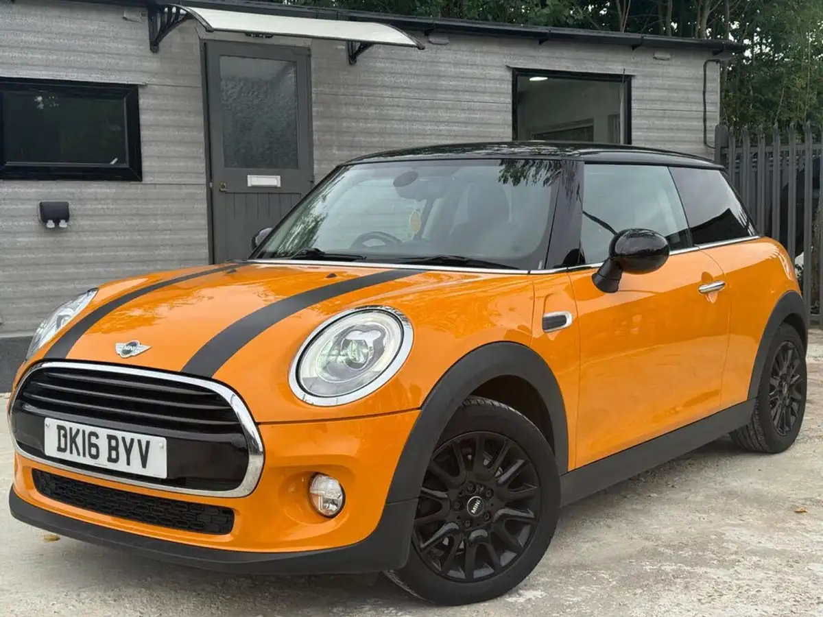 2016-mini-cooper-15td-cooper-d-ss-hatchback-3d-big-2