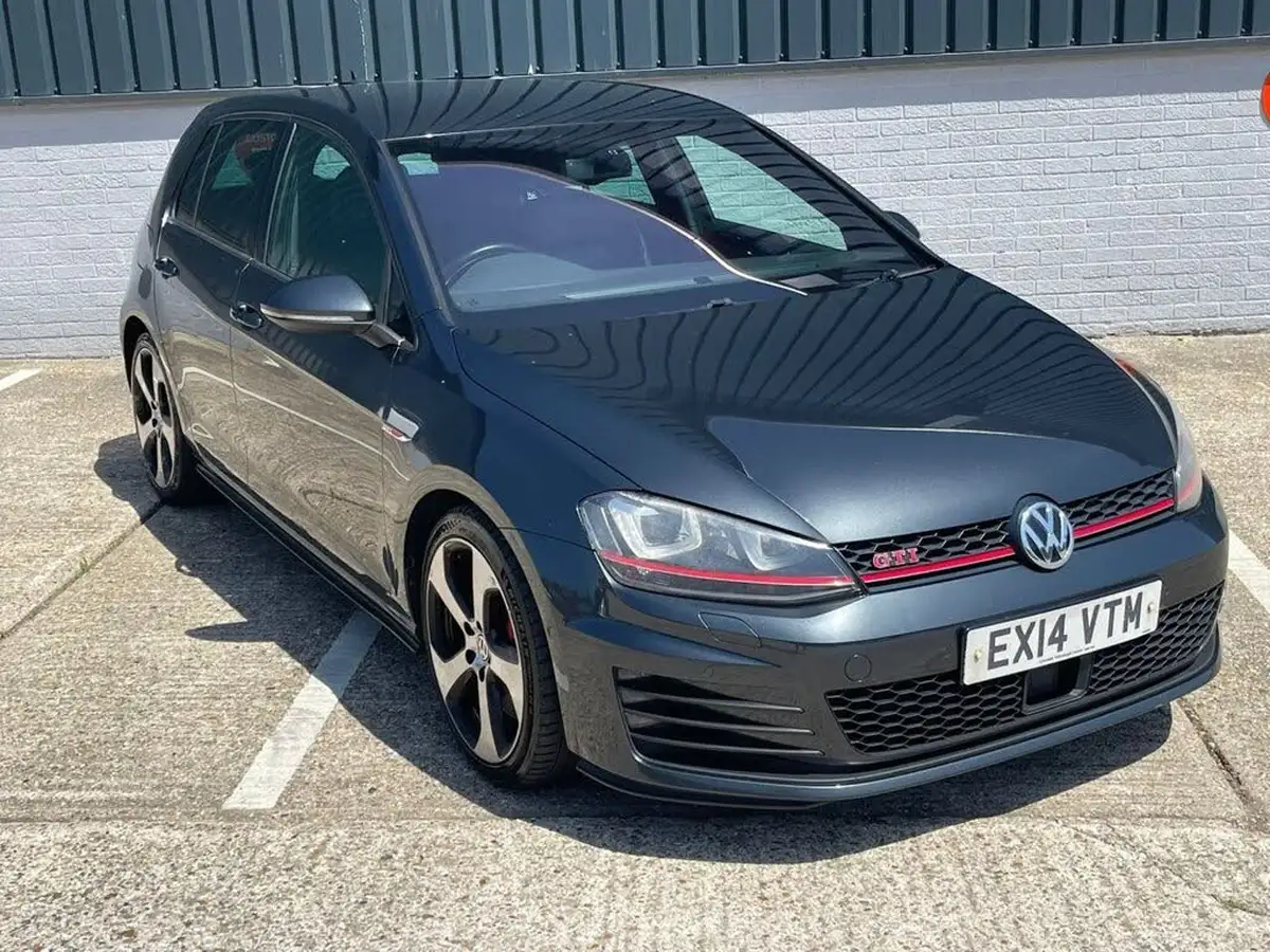 2014-volkswagen-golf-20-gti-230ps-performance-pk-hatchback-5d-dsg-big-70