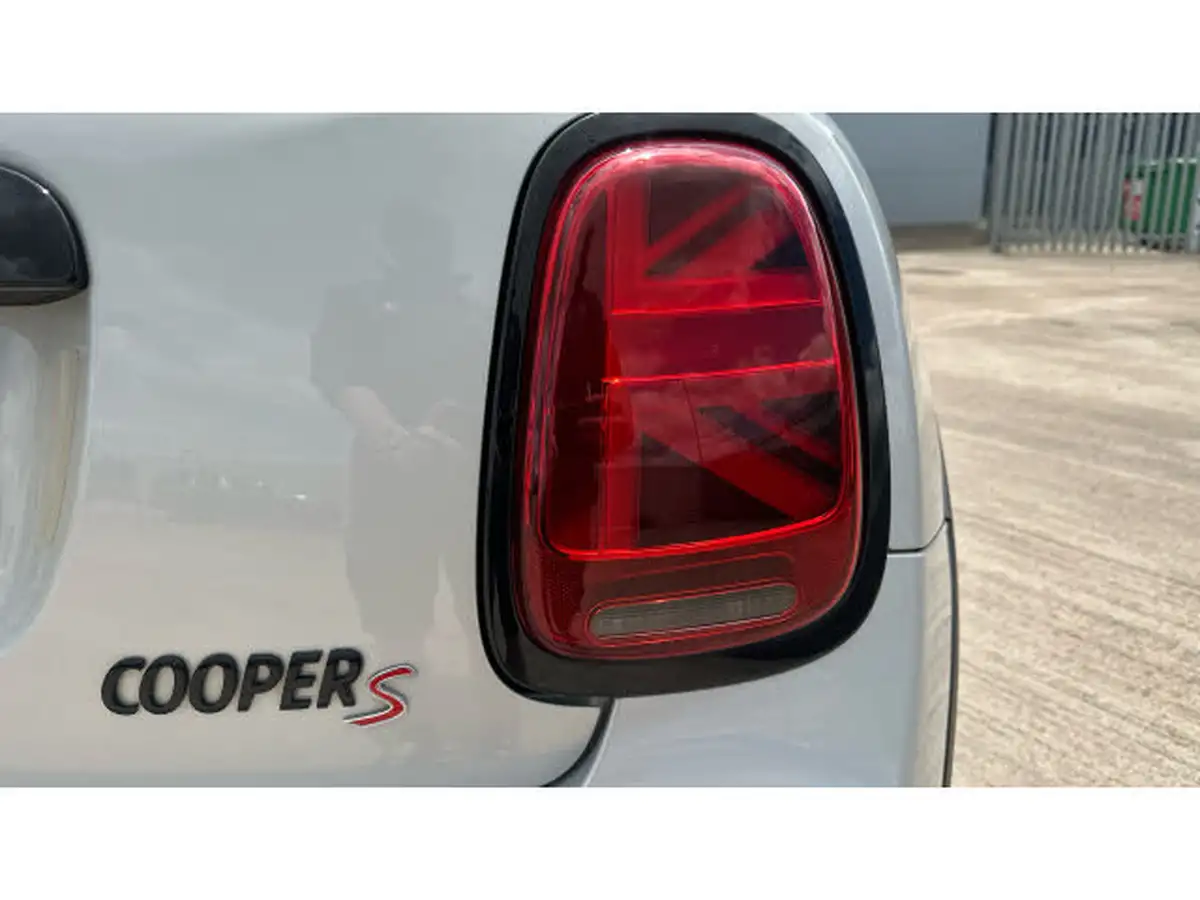 2021-mini-cooper-20-cooper-s-sport-hatchback-5d-big-21