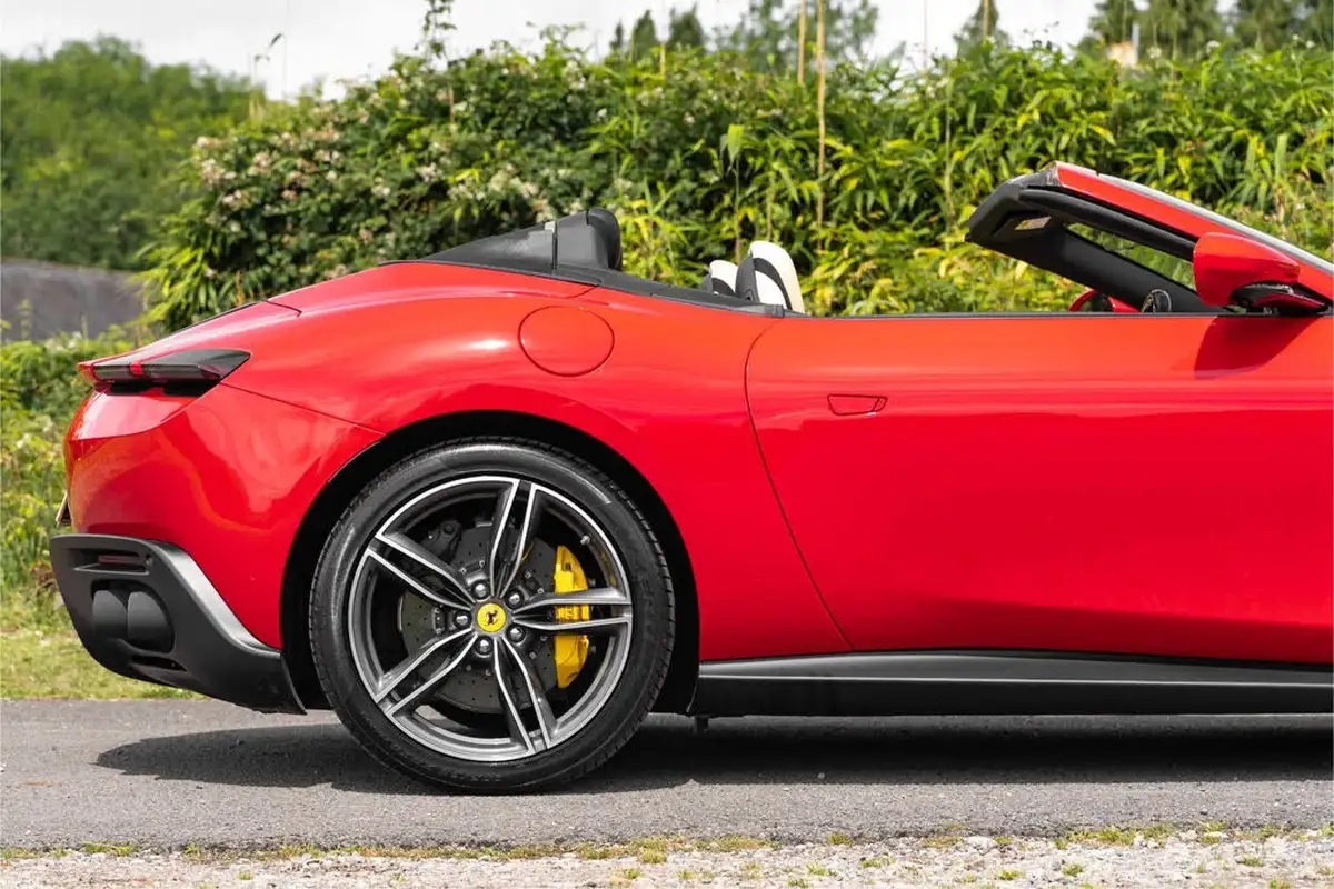 2024-ferrari-roma-38t-v8-spider-f1-dct-euro-6-ss-2dr-big-24
