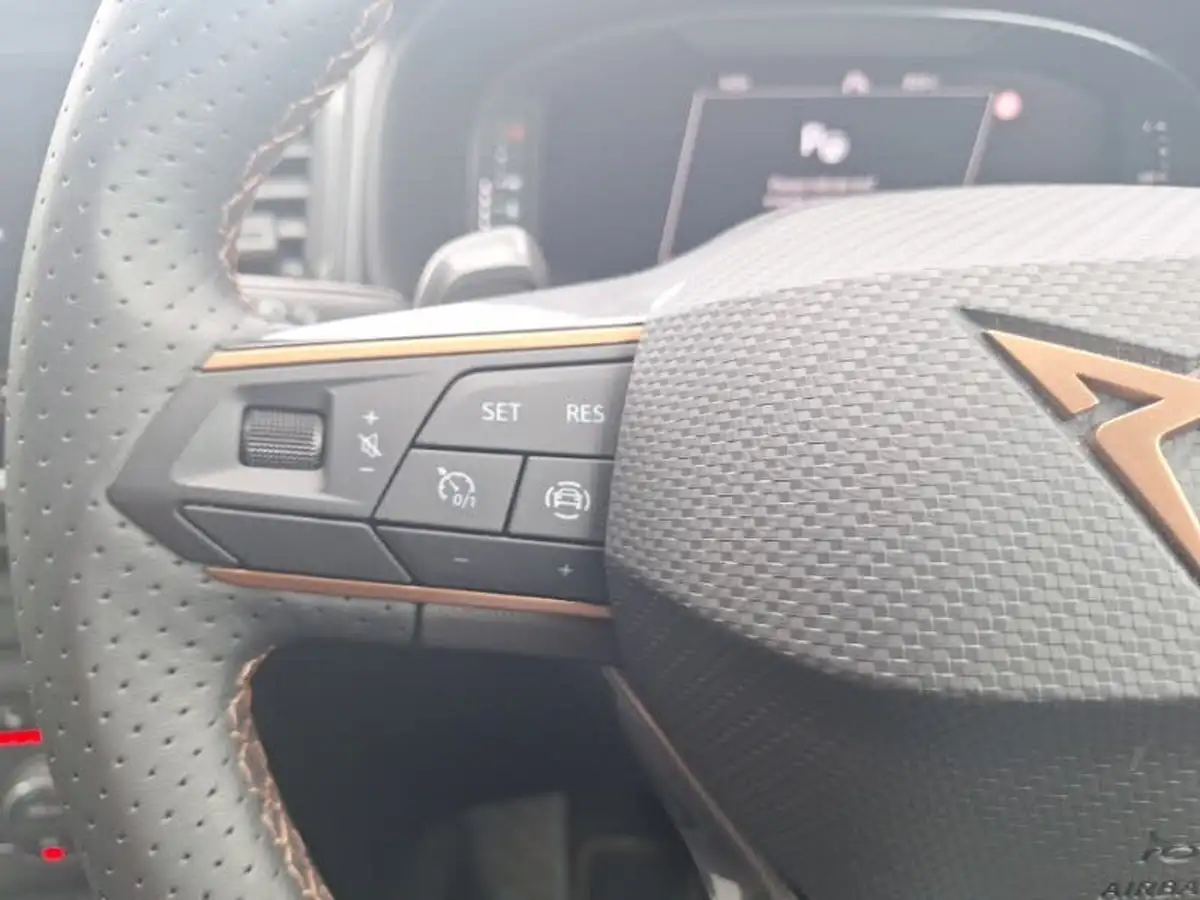 2024-cupra-ateca-15-ecotsi-v2-big-17