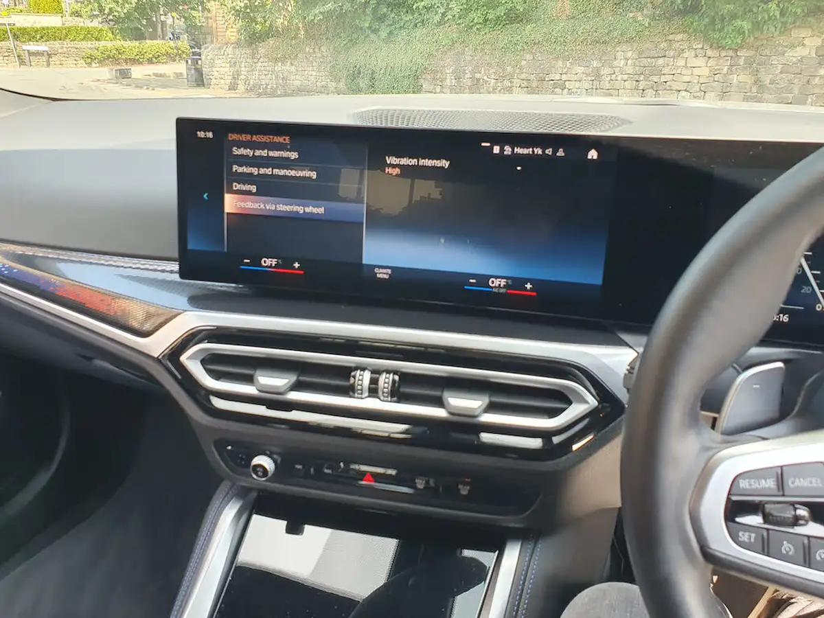 2023-bmw-2-series-30-m240i-big-32