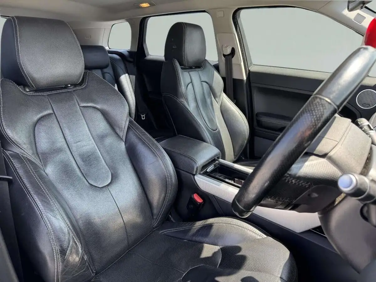 2015-land-rover-range-rover-evoque-22sd4-dynamic-hatchback-5d-big-26