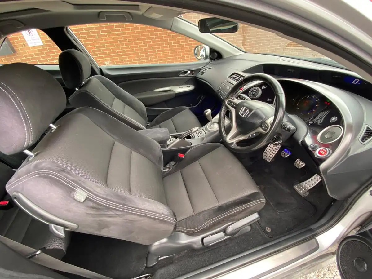 2007-honda-civic-18-type-s-gt-big-16