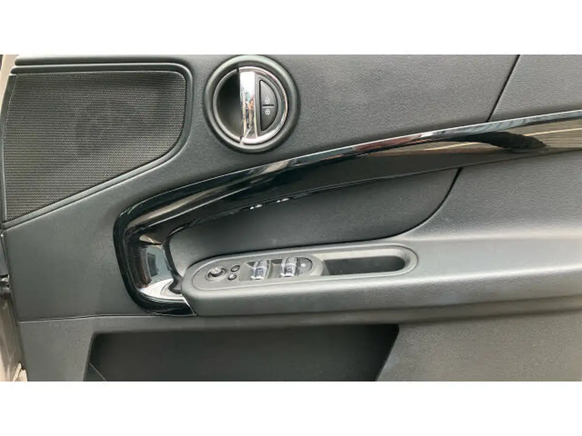 2022-mini-countryman-20-cooper-s-classic-premium-auto-big-19