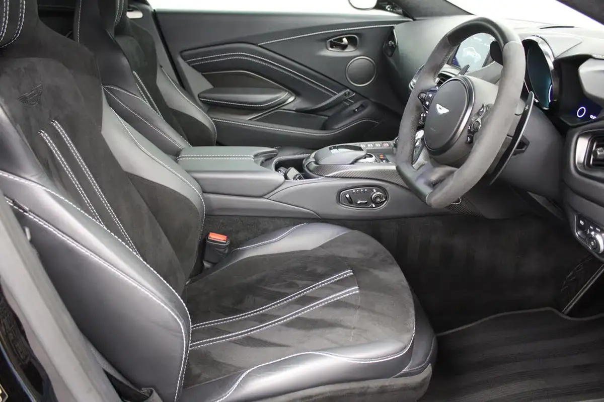 2022-aston-martin-vantage-40-v8-vantage-coupe-auto-big-25