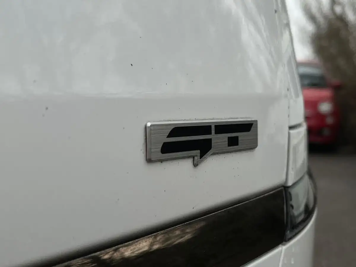 2023-kia-ev6-e-gt-big-32