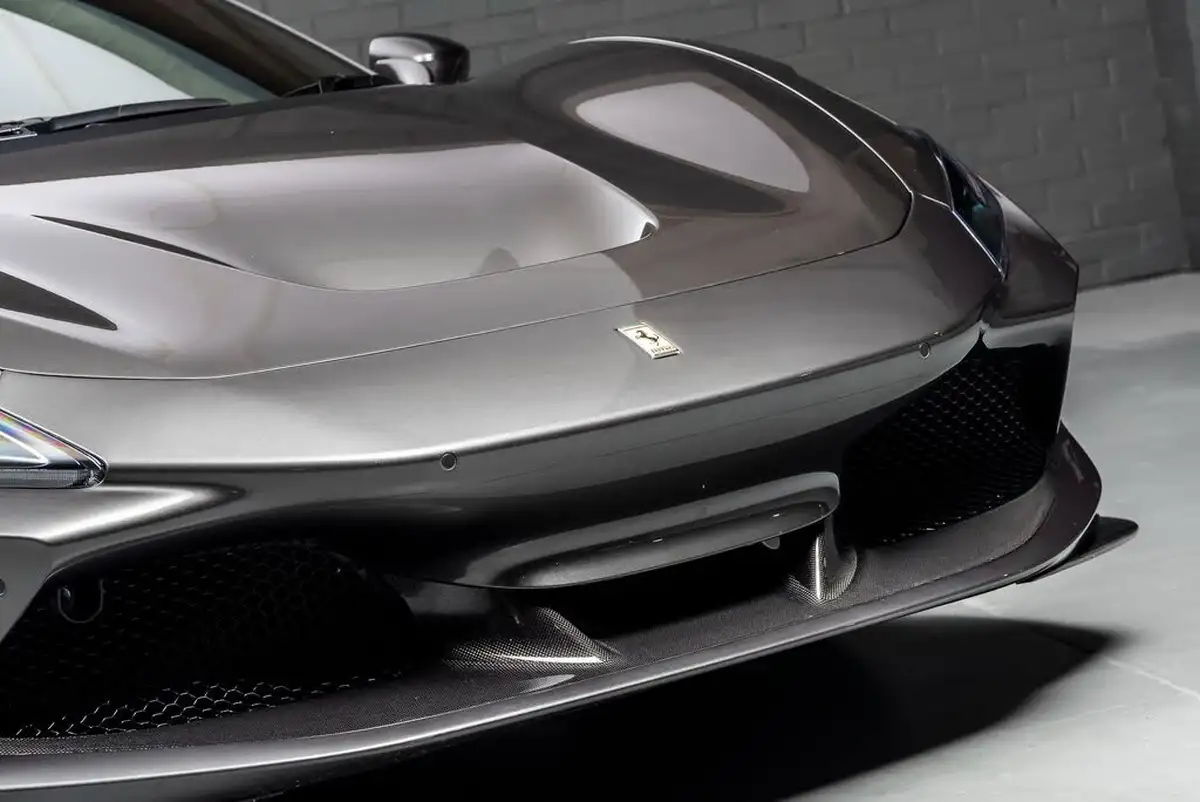 2021-ferrari-f8-spider-big-20