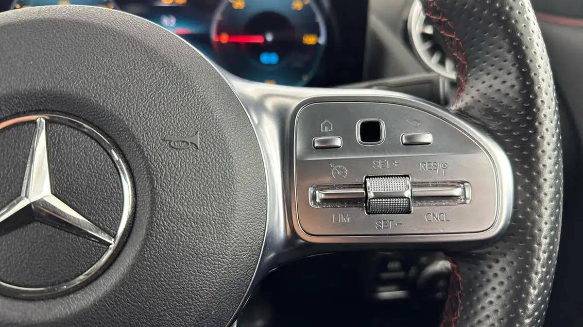 2022-mercedes-benz-eqa-e-eqa-300-amg-line-big-22