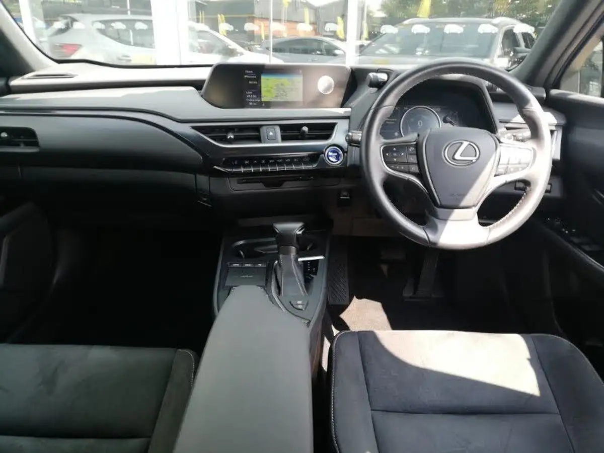 2020-lexus-ux-250h-20-ux-premium-pack-with-navigation-big-2