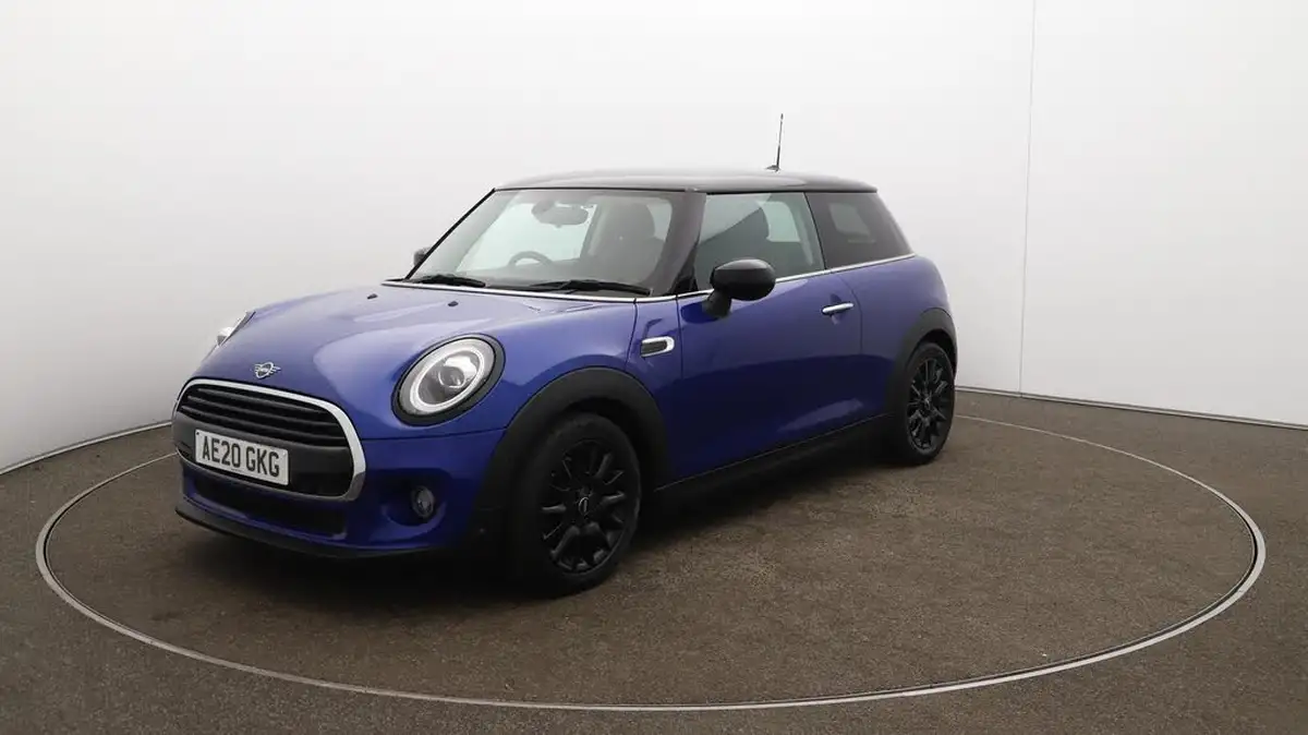 2020-mini-cooper-15-cooper-classic-nav-hatchback-3d-big-69
