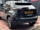 2022-toyota-yaris-15-vvt-i-design-panoramic-roof-small-15