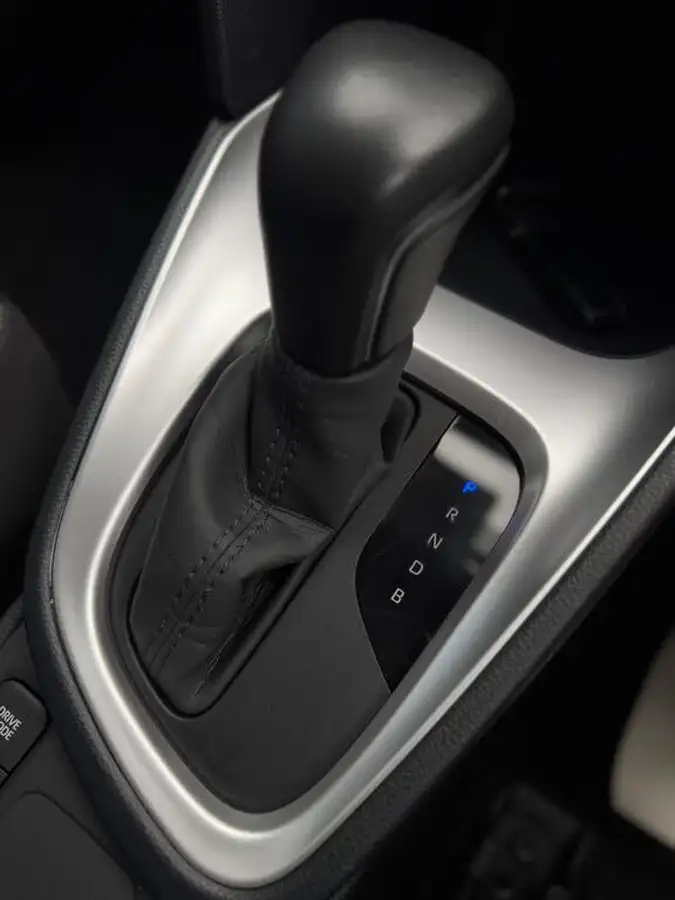 2022-toyota-yaris-15-vvt-i-design-panoramic-roof-big-56