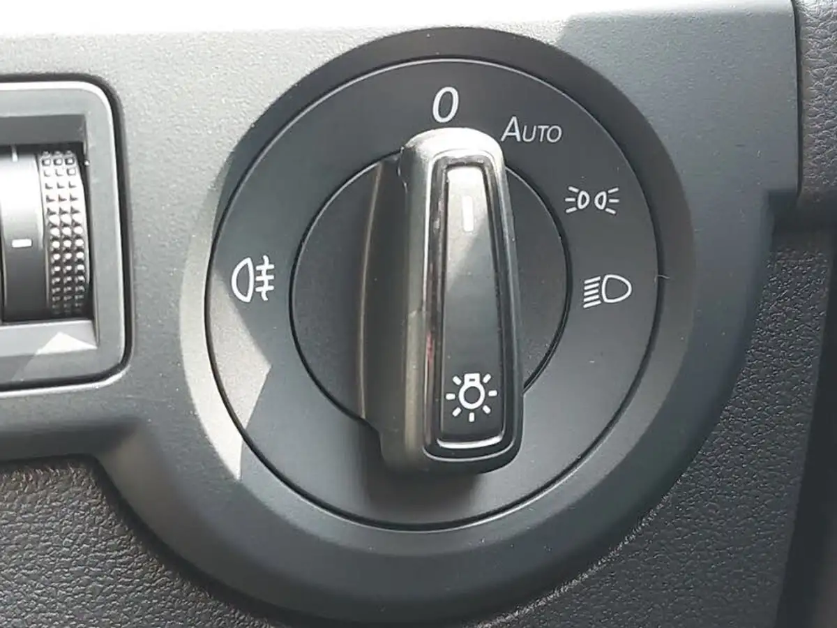 2024-volkswagen-t-cross-10-tsi-r-line-115ps-dsg-big-18