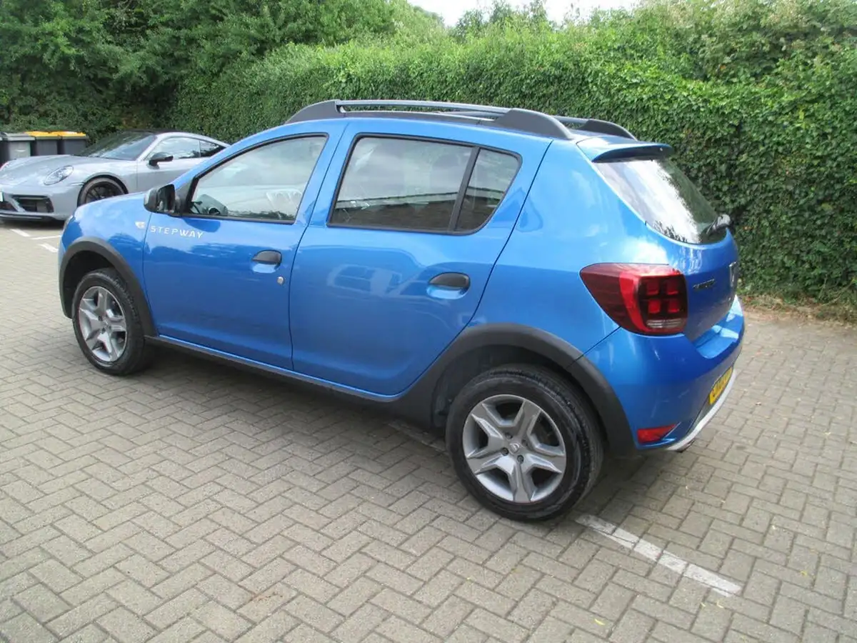 2019-dacia-sandero-stepway-09-tce-essential-big-7