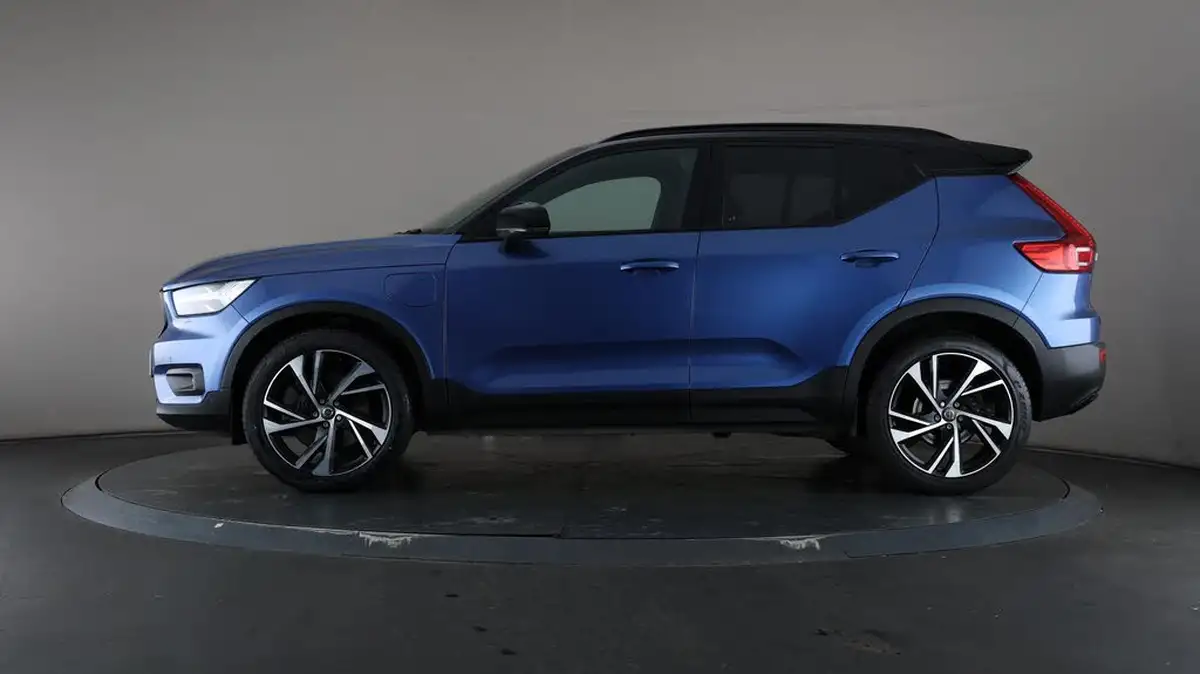 2021-volvo-xc40-15-t5-r-design-pro-262bhp-big-18