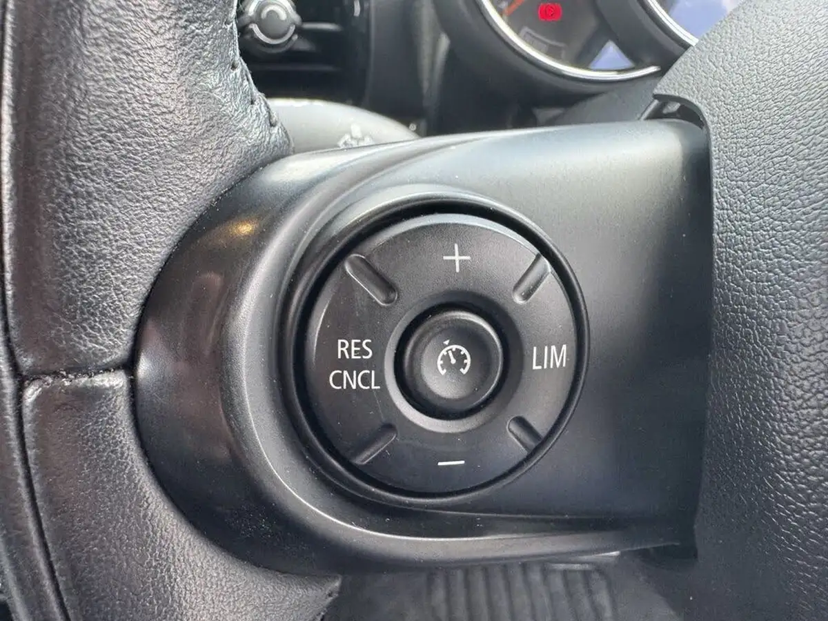 2017-mini-clubman-20td-cooper-sd-ss-big-54