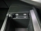 2024-peugeot-3008-suv-e-gt-210ps-73kwh-small-32