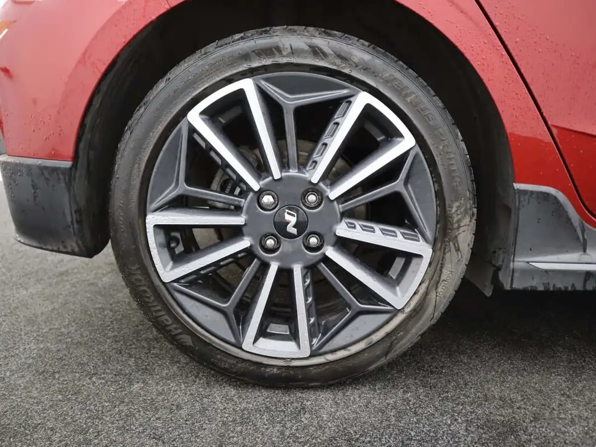 2023-hyundai-i20-10-t-gdi-n-line-eclutch-imt-big-6