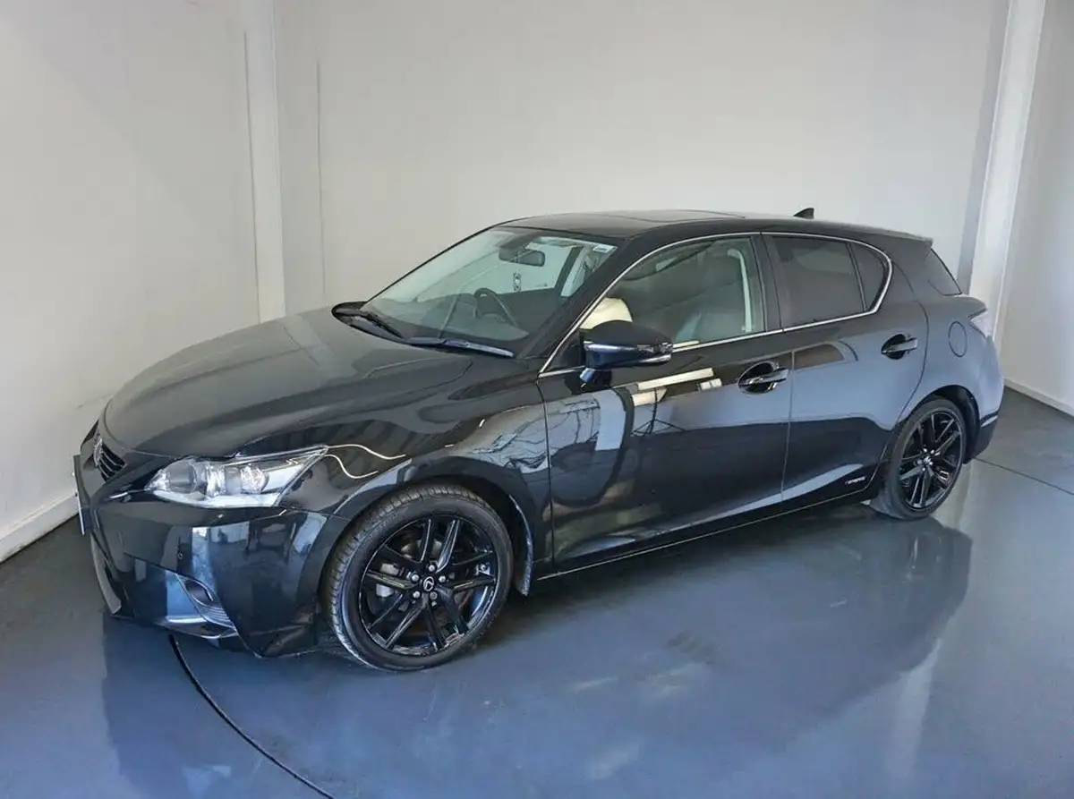 2016-lexus-ct-200h-18-sport-big-2